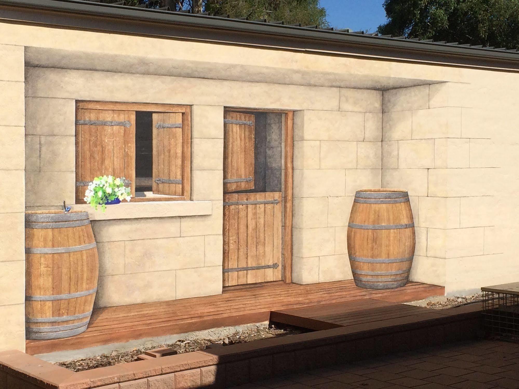 Oak Tree Apartment